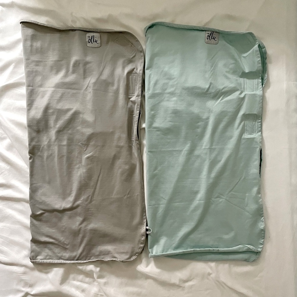 2 Ollie swaddles